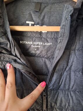 TNA Botanle Super Light Jacket - Charcoal